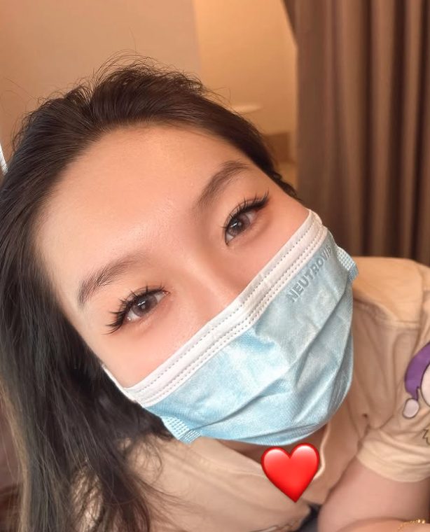 美睫特写